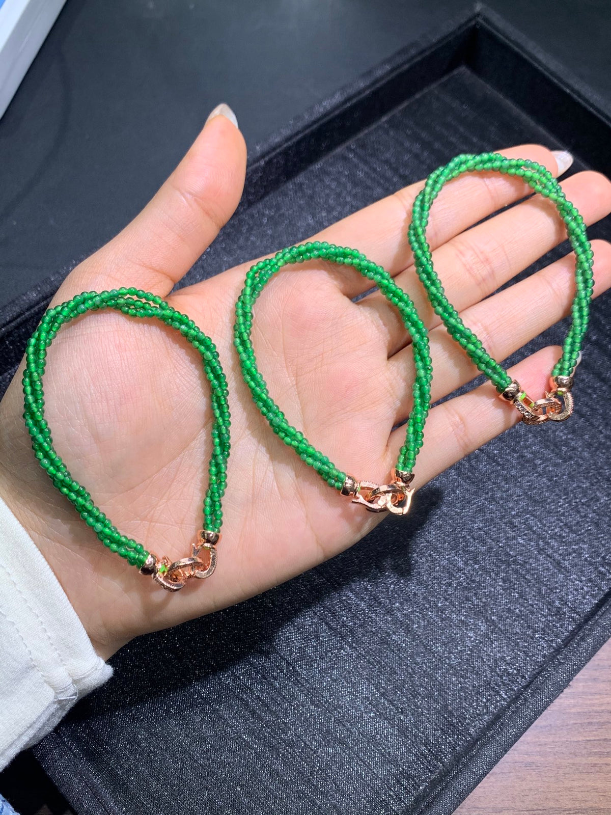 Imperial green Guatemala jade twisted bracelet, alloy, single bead size 2mm, overall size 4mm