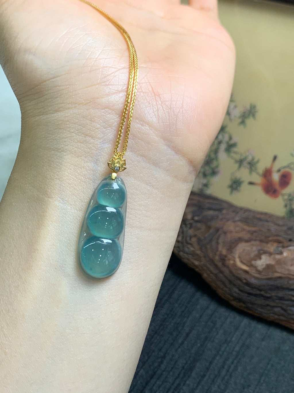 Guatemala Jade lucky bean s925 clasp size 26mm✖️11mm✖️3mm
